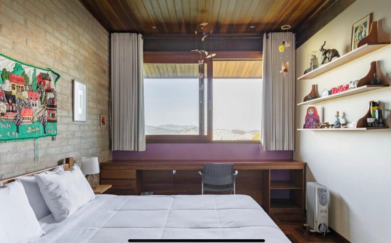 Вилла Casa De Vidro Com Vista Mantiqueira - Com Cafe E Staff Кампус-ду-Жордау Экстерьер фото