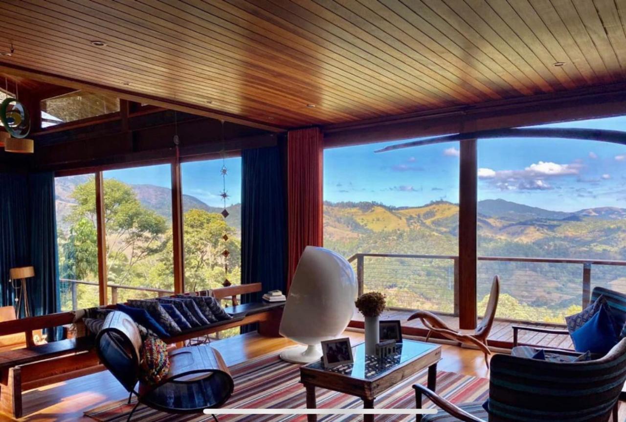 Вилла Casa De Vidro Com Vista Mantiqueira - Com Cafe E Staff Кампус-ду-Жордау Экстерьер фото