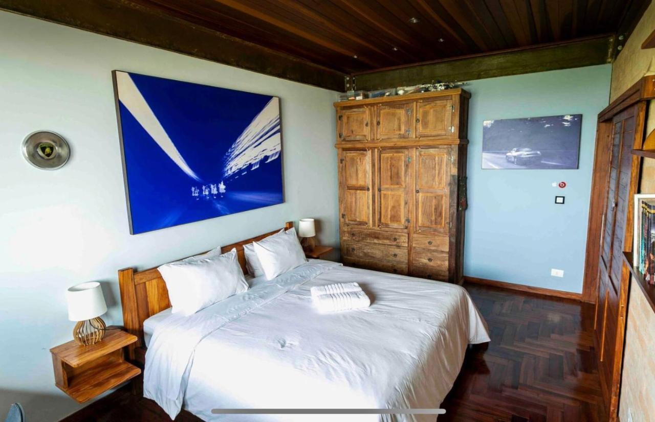 Вилла Casa De Vidro Com Vista Mantiqueira - Com Cafe E Staff Кампус-ду-Жордау Экстерьер фото