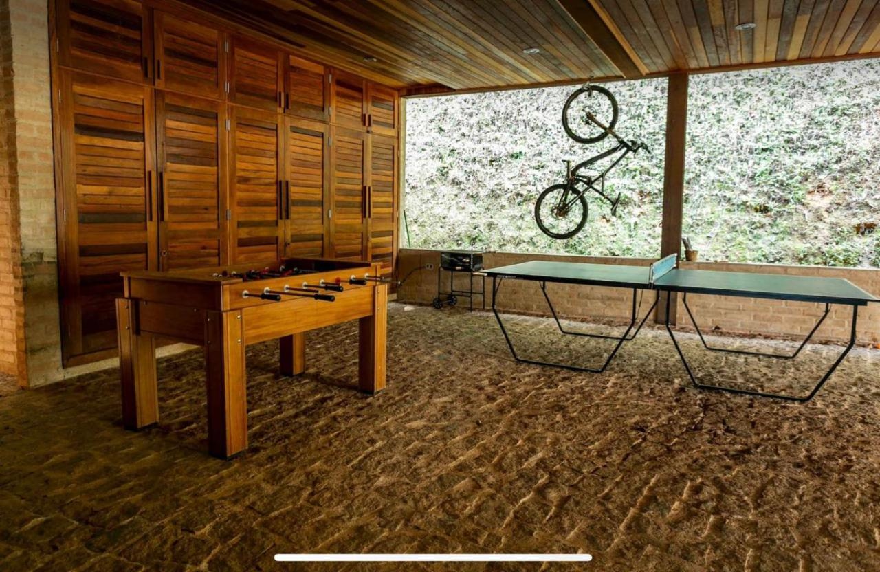 Вилла Casa De Vidro Com Vista Mantiqueira - Com Cafe E Staff Кампус-ду-Жордау Экстерьер фото